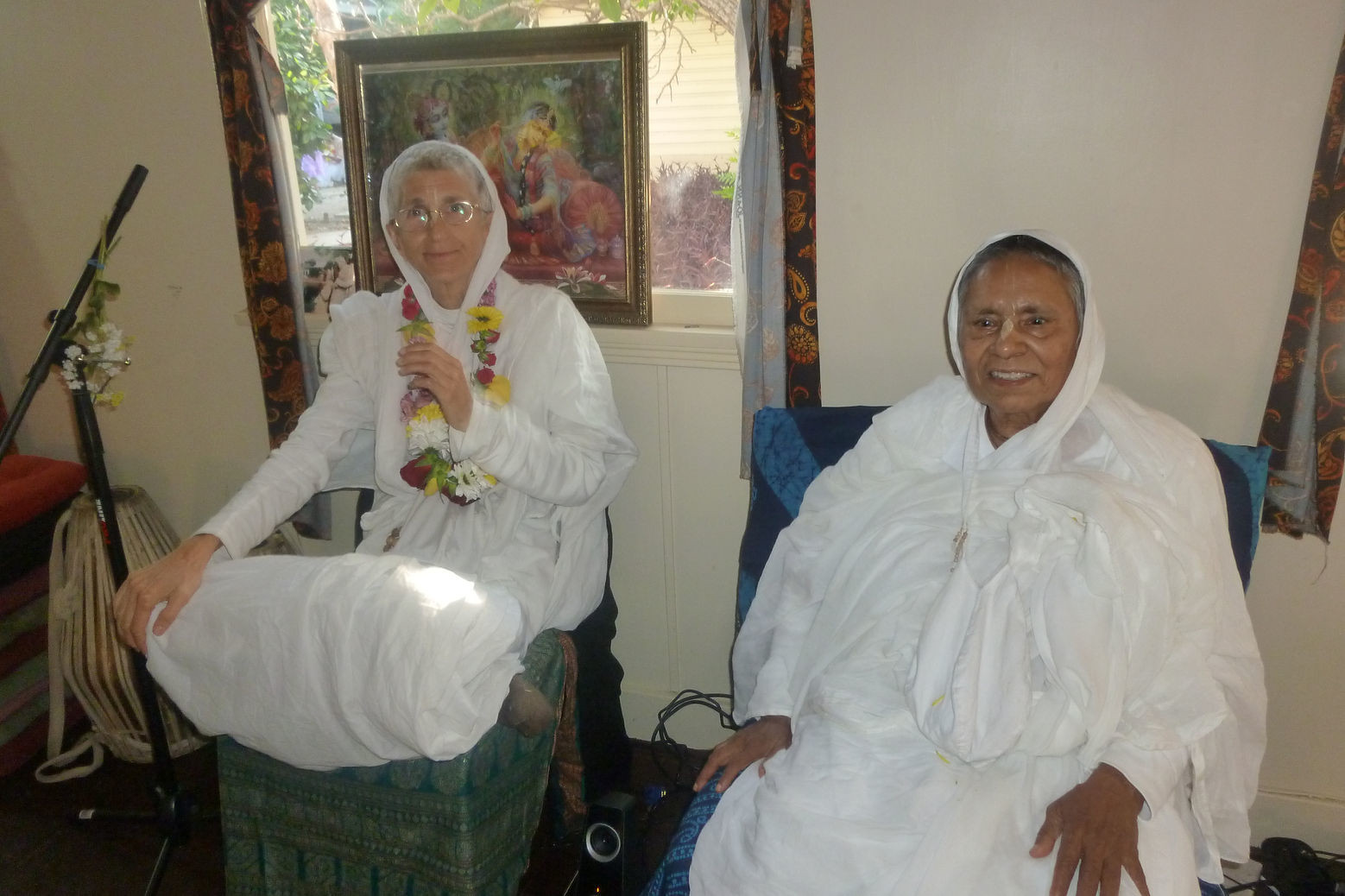 Giving Hari-katha